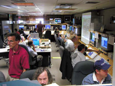 USAFA cadets receive training on controlling the GP-B spacecraft at the Stanford GP-B Mission Operations Center.